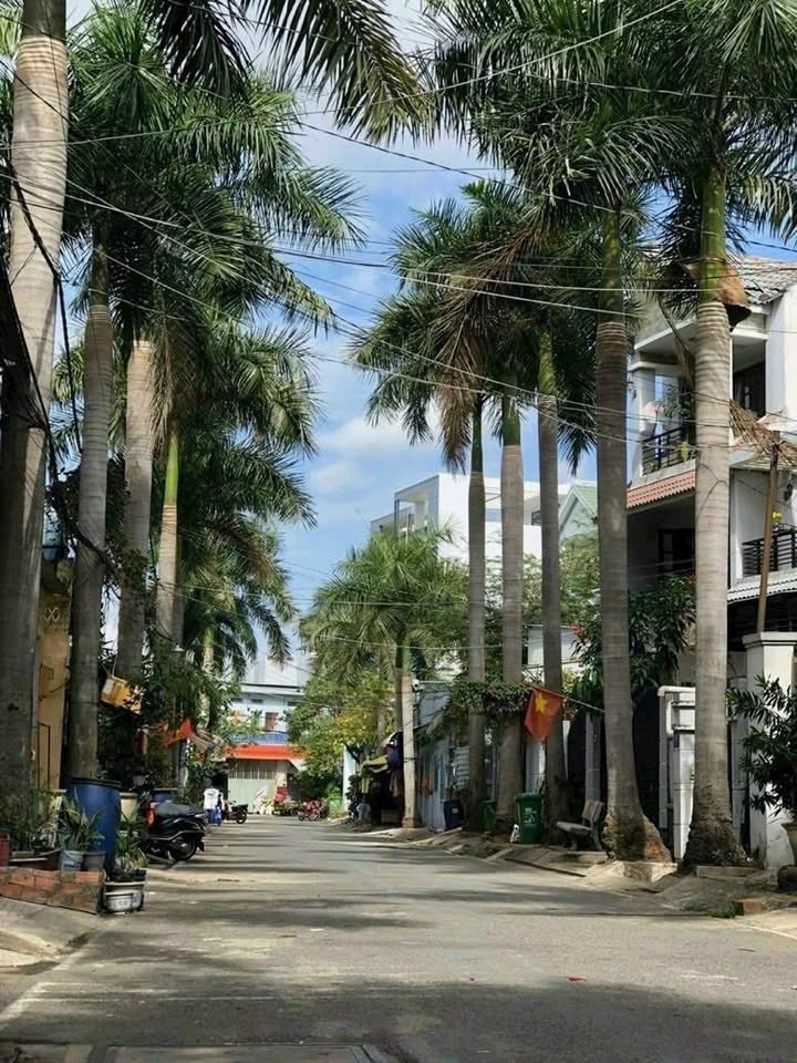 Nhà bán Phước Long B 110m² giá 9 tỷ - Khu dân trí cao, xây 5 tầng!