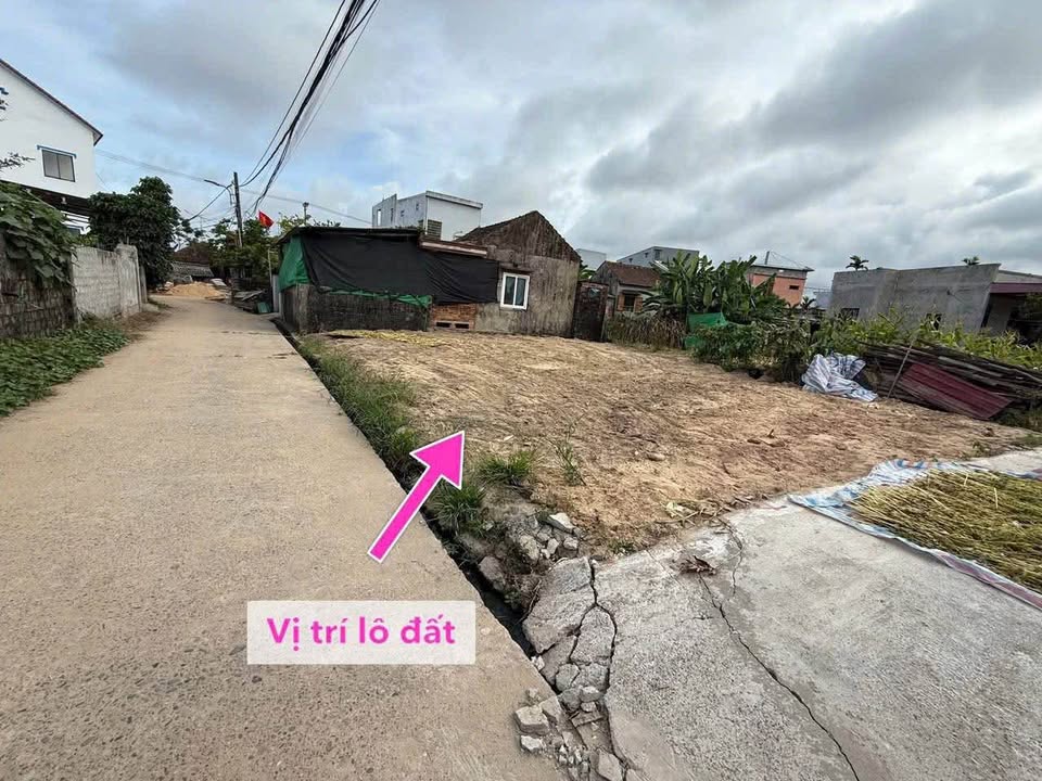 Đất 2 mặt tiền Đức Ninh 124m² giá chỉ 1.4 tỷ - Cơ hội đầu tư tuyệt vời!