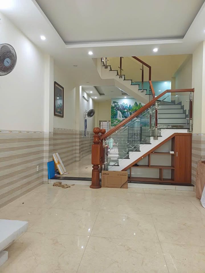 Bán gấp FrontHouse mặt tiền Hóa Sơn 2, Hải Châu, Đà Nẵng 56m² giá 7.2 tỷ - Đầu tư sinh lời ngay!