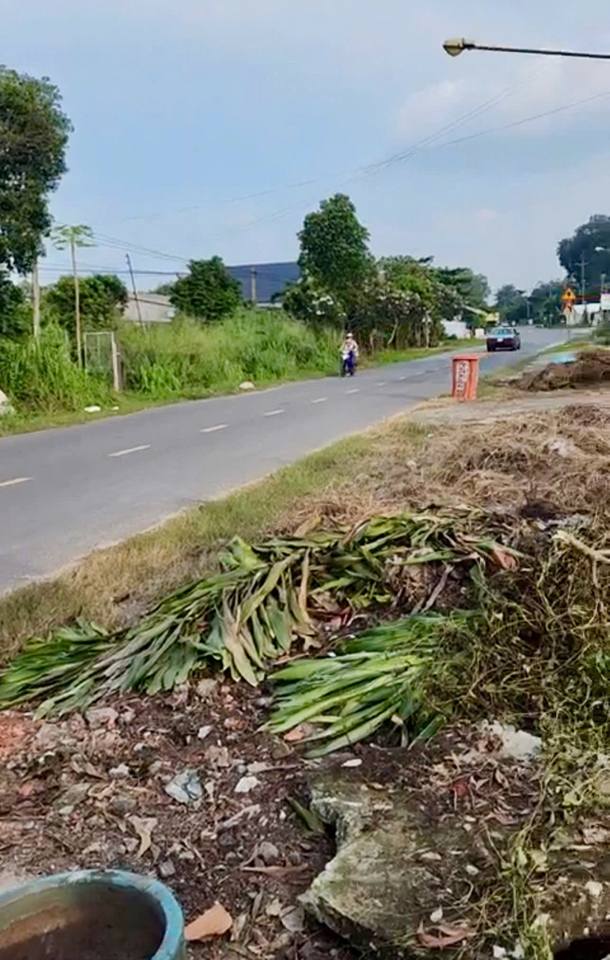 Đất nền Bến Cát 6160m² giá 35 tỷ - Hai mặt tiền đẹp, thương lượng tốt!