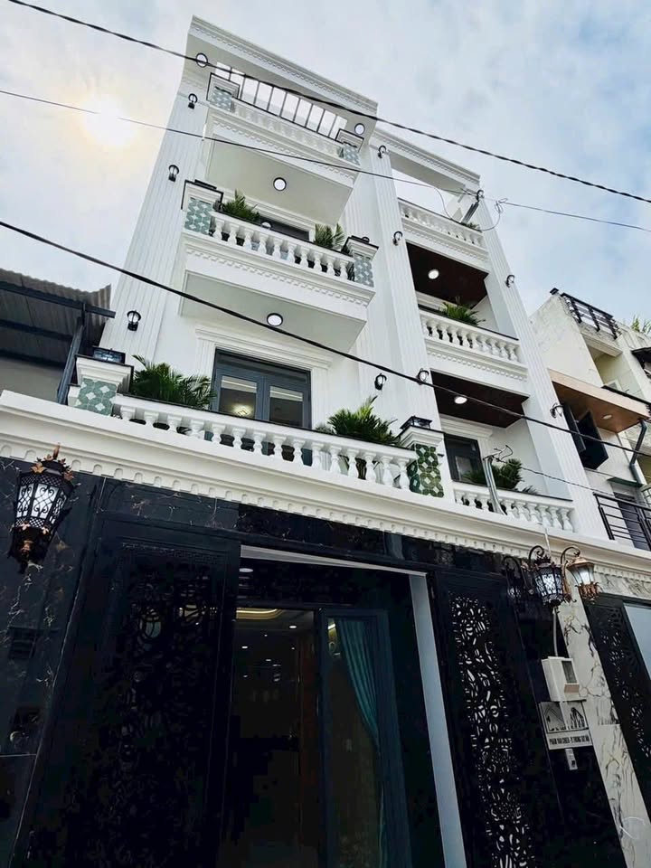 Nhà phố Gò Vấp 63.7m² giá 8.999 tỷ - Siêu phẩm mới có thang máy!