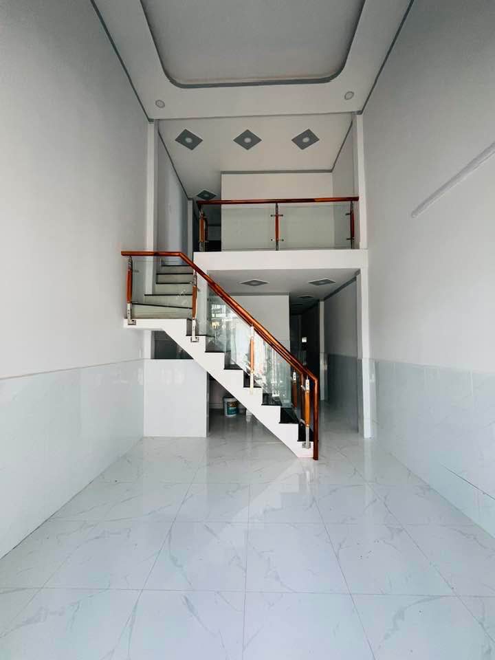 Nhà bán Tân Đông Hiệp 48m² giá 1.39 tỷ - Gần ngã tư tiện kinh doanh