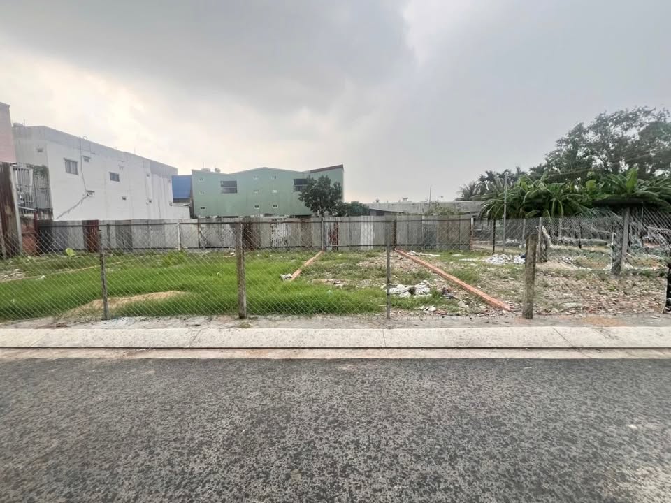 Đất Hiệp Bình Phước 56m² giá 4.45 tỷ - Hẻm ô tô, đối diện Vạn Phúc City!