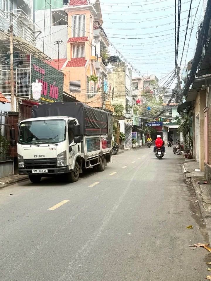 Đất nền Tân Bình 460m² giá 99 tỷ - Vị trí đắc địa, tiềm năng phát triển!