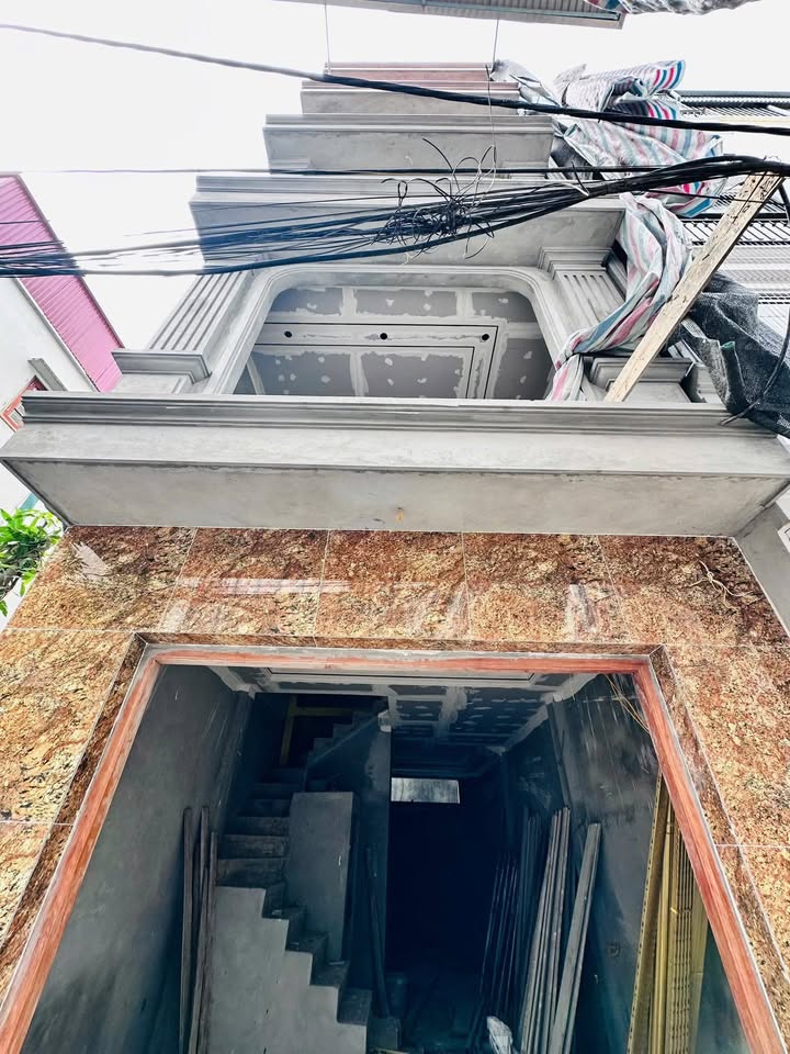 Nhà 6 tầng thang máy Xuân Đỉnh 40m² giá 11.3 tỷ - Đầu tư sinh lời hiếm có!