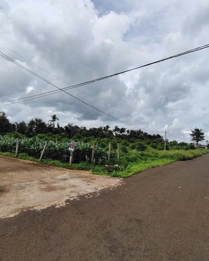 Đất nền góc 2 mặt tiền Ea Tu, Buôn Ma Thuột 190m² giá 1.05 tỷ - Cơ hội đầu tư hiếm có!