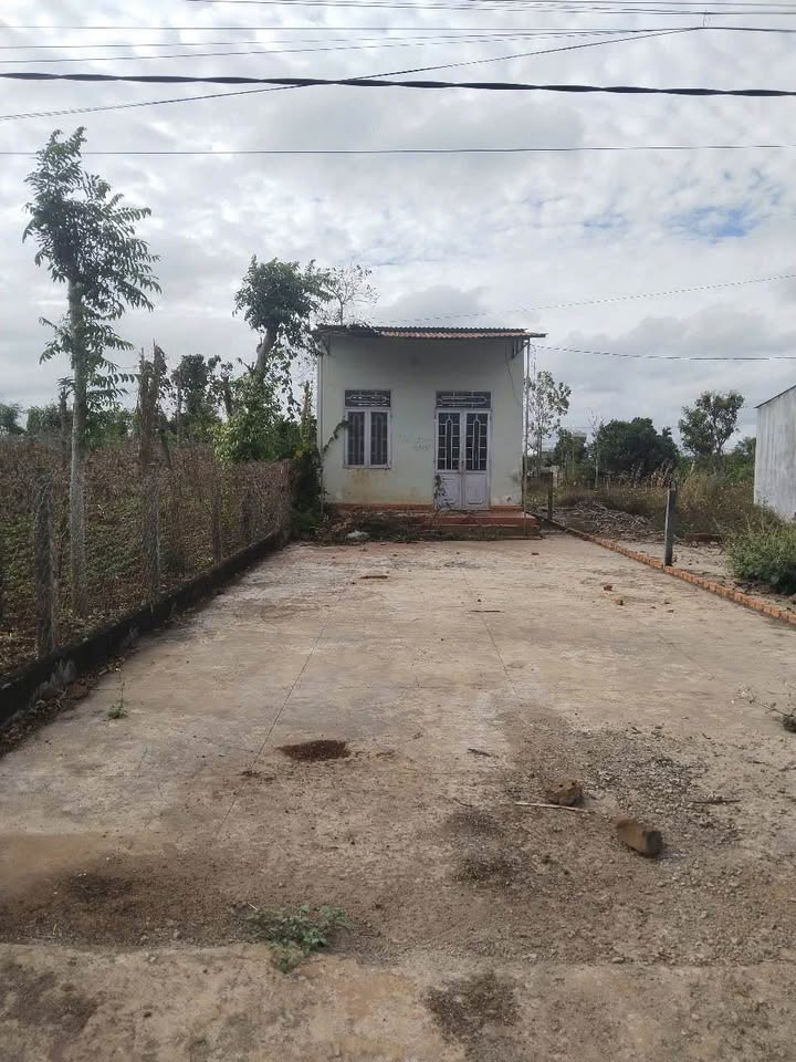 Đất tặng nhà cấp 4 tại thôn 2b xã Ea Mnang, 250m² giá 679 triệu - Cơ hội đầu tư tuyệt vời!