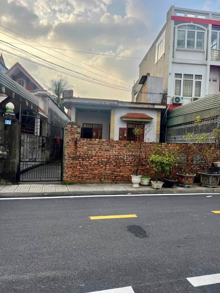 Nhà mái bằng 272m² tại Kim Sơn, Đông Triều - Giá chỉ 2 tỷ!