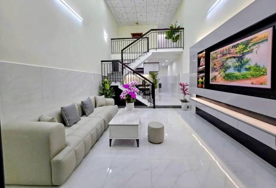 Nhà bán quận Thanh Khê, Đà Nẵng 73m² giá 4 tỷ - Hướng Đông Nam, tiện nghi đầy đủ!
