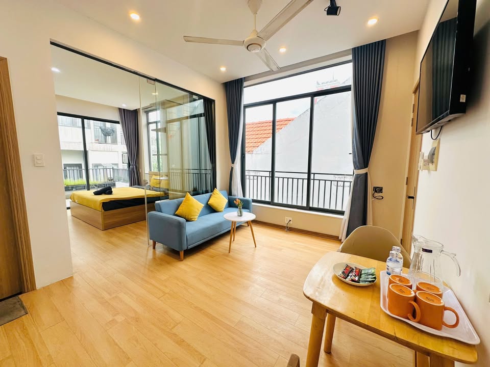 Căn hộ 1 phòng ngủ cho thuê tại Đà Nẵng - Gần bãi biển Mỹ Khê chỉ 11 triệu