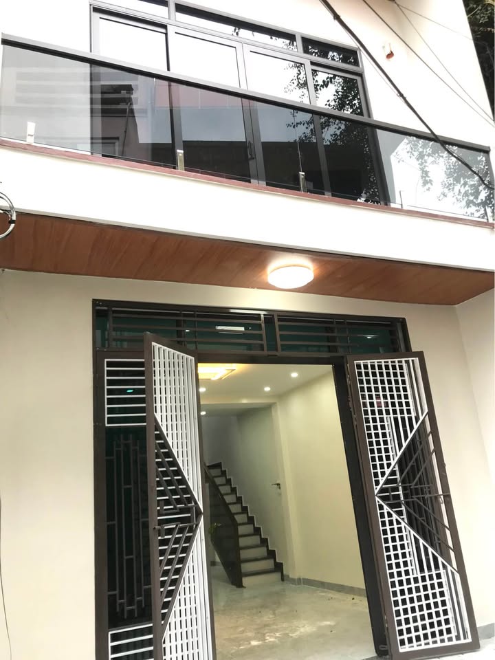 Nhà phố Ngọc Trạo, Thanh Hóa 70m² giá 3 tỷ - Thiết kế hiện đại, đầy đủ tiện ích!