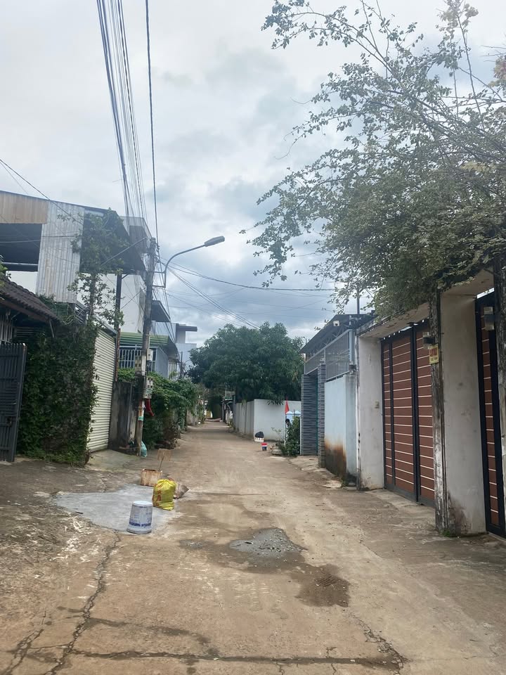 Đất trung tâm phố Ea Kao Buôn Ma Thuột 95m² giá 2.75 tỷ - Thích hợp đầu tư sinh lời!