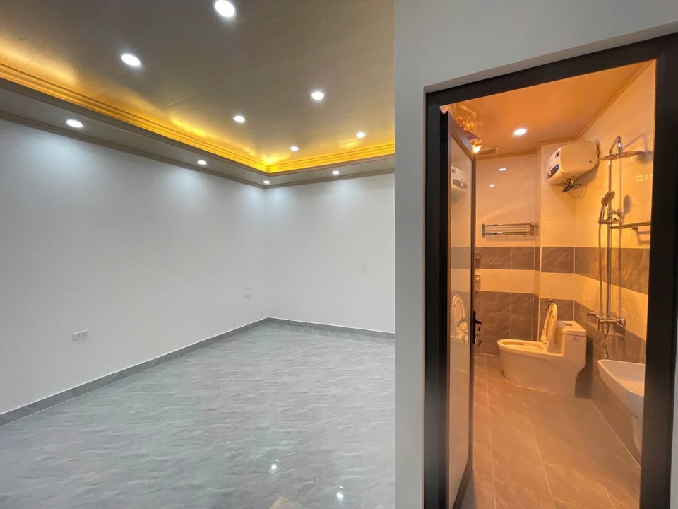 Nhà mới Thiên Lôi, Hải Phòng 70.6m² giá 5.68 tỷ - Thiết kế hiện đại, vị trí vàng!