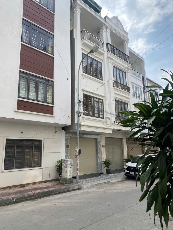 Nhà Tái định cư Sao Sáng Hải Phòng 40m² giá 5.4 tỷ - Đầu tư sinh lời ngay!