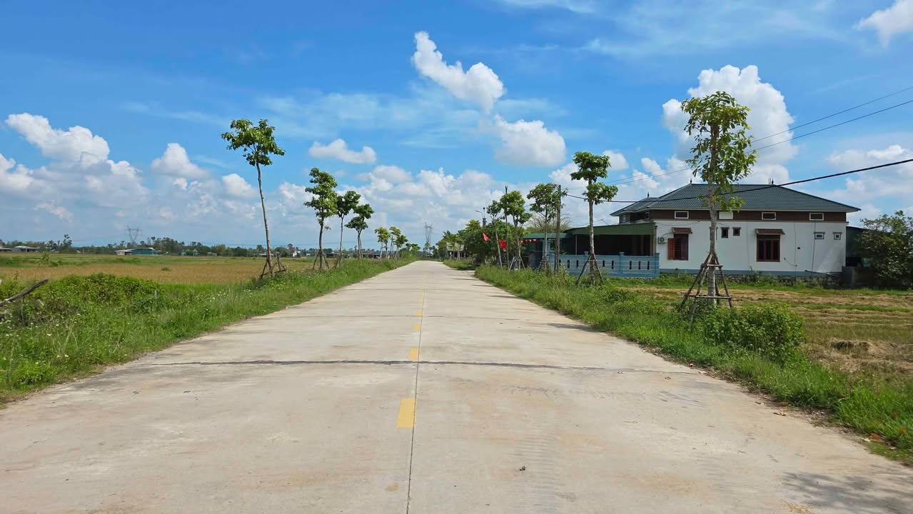 Đất mặt đường Nguyễn Xí, Thạch Xuân 260m² giá 2.xx tỷ - Đầu tư sinh lời ngay!