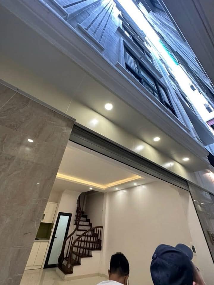 Nhà đẹp đường Đội Cấn, Ba Đình 31m² giá 8.7 tỷ - Sẵn sàng vào ở ngay!