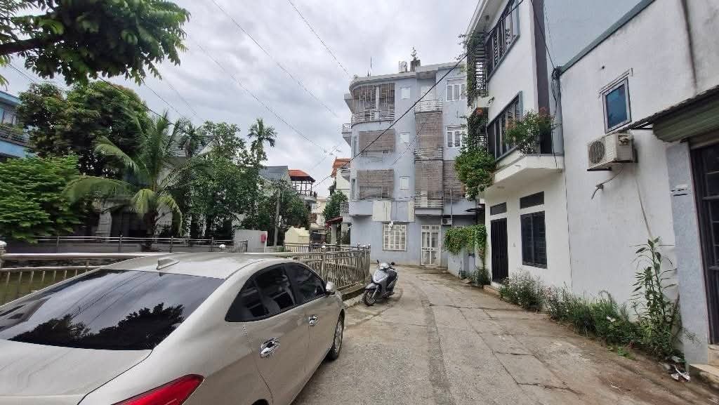 Đất nền Đức Thượng, Hoài Đức 40m² - Sổ đỏ chính chủ, ô tô đỗ cửa!