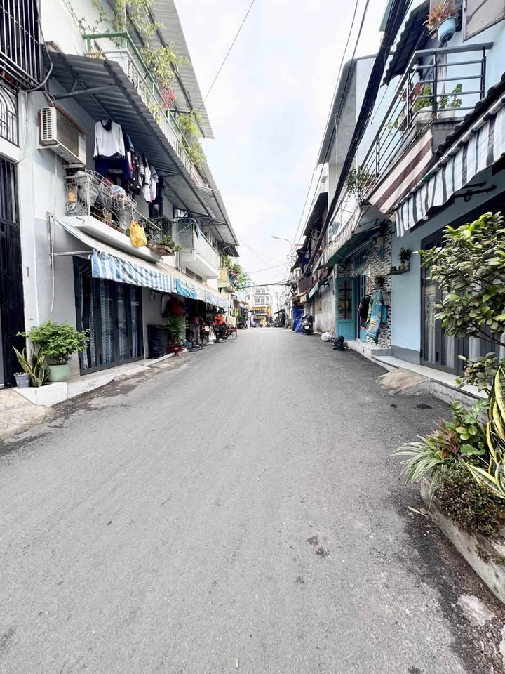 Nhà mặt tiền Gò Vấp 22.5m² giá 4.7 tỷ - Cơ hội đầu tư cực tốt!