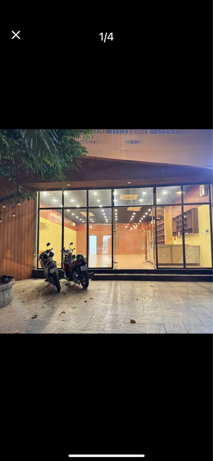 Cho thuê mặt bằng tại Vòng Xoay Hiệp Thành 3 - Thủ Dầu Một - 150m² - Thích hợp làm siêu thị mini, văn phòng, cafe!