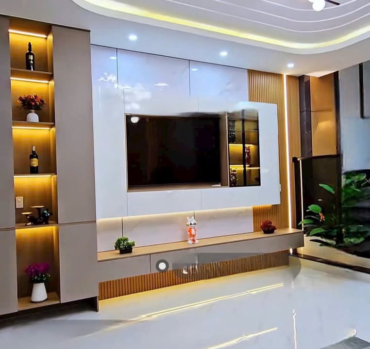 Nhà hoàn công Dĩ An 76m² giá 5.5 tỷ - Vị trí hiếm, gần Big C!