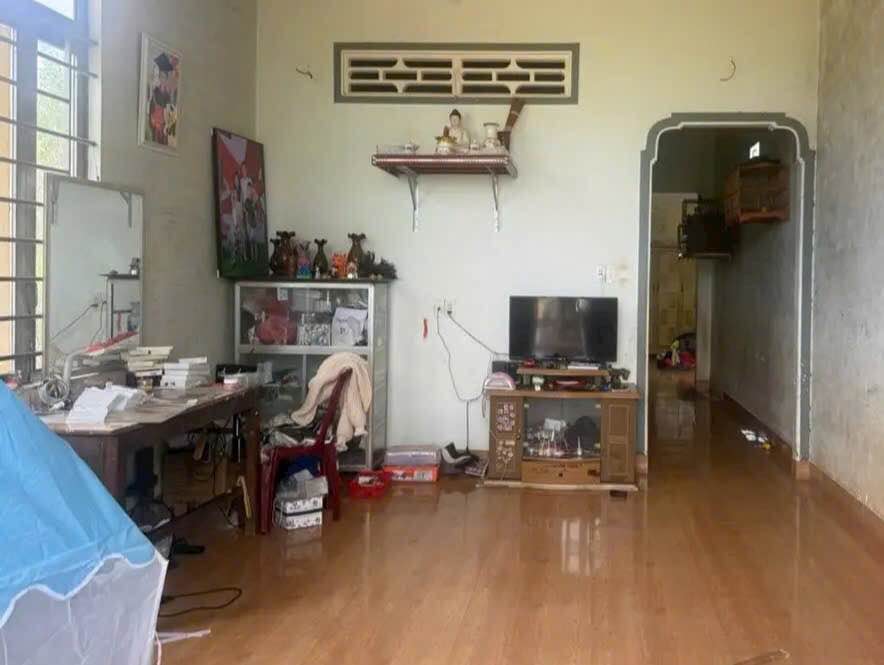 Nhà riêng thôn 7, xã Ea Bar, 210m² giá chỉ 765 triệu - Cơ hội sở hữu ngay!