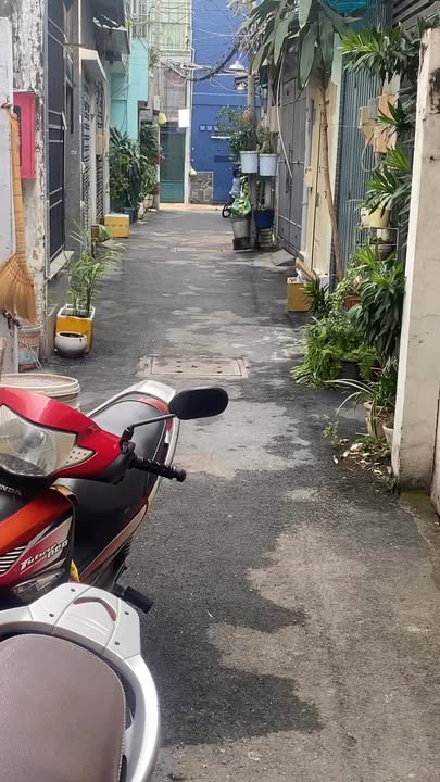 Nhà bán Gò Vấp - Thống Nhất 58m² giá 4.25 tỷ - Sân thoáng mát, thiết kế hiện đại!