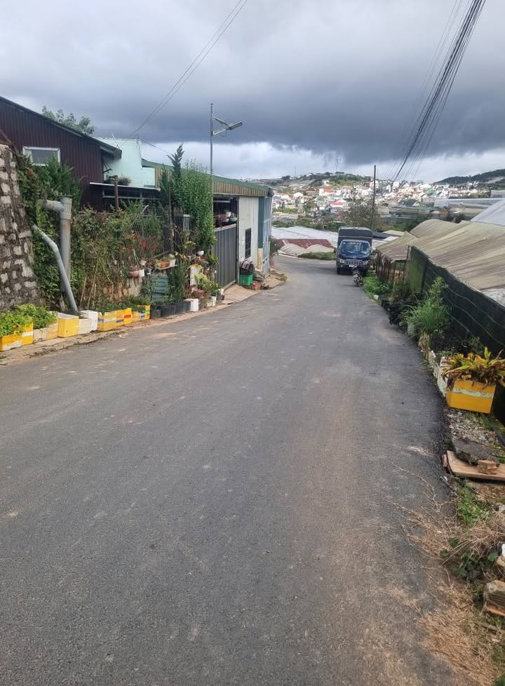 Đất nền đường Huỳnh Tấn Phát, phường Xuân Trường, Đà Lạt 100m² - Sổ đỏ chính chủ, view đẹp!