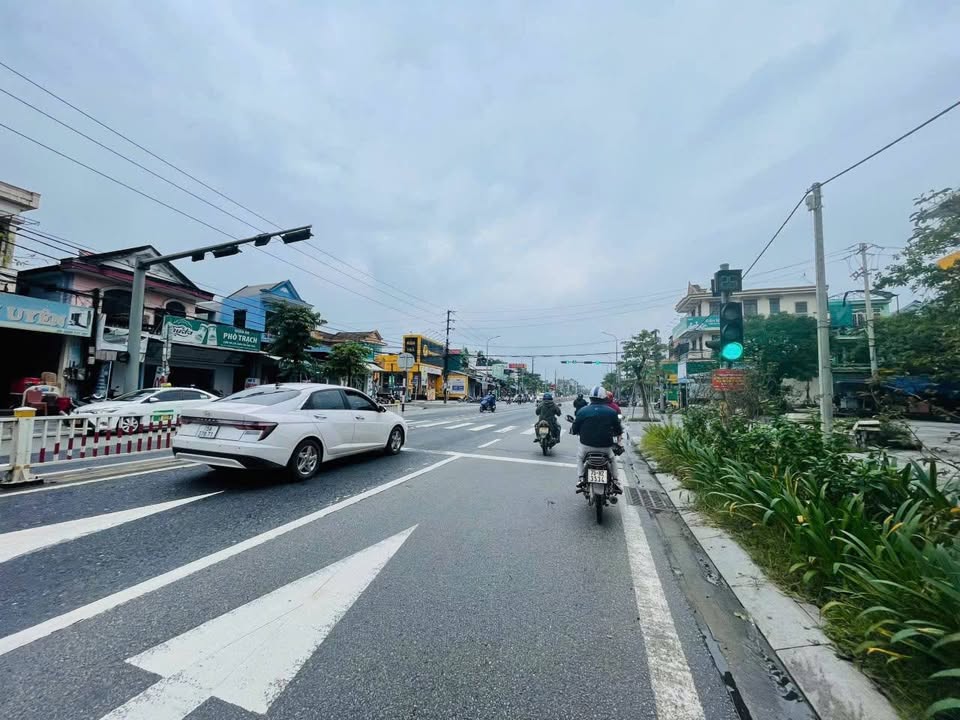 Bán đất mặt tiền QL 1A Nguyễn Tất Thành - 114m² giá 4 tỷ - Đầu tư sinh lời tuyệt vời!