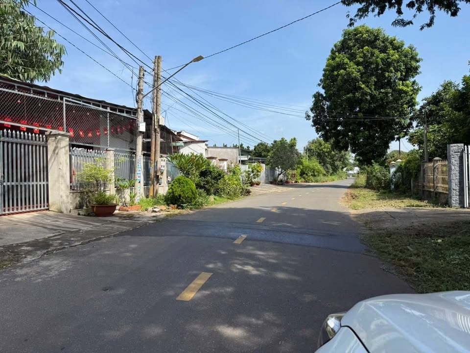 Lô đất mặt tiền đường số 52 Hòa Long, Bà Rịa 366m² giá 3.85 tỷ - Chính chủ cần bán gấp!