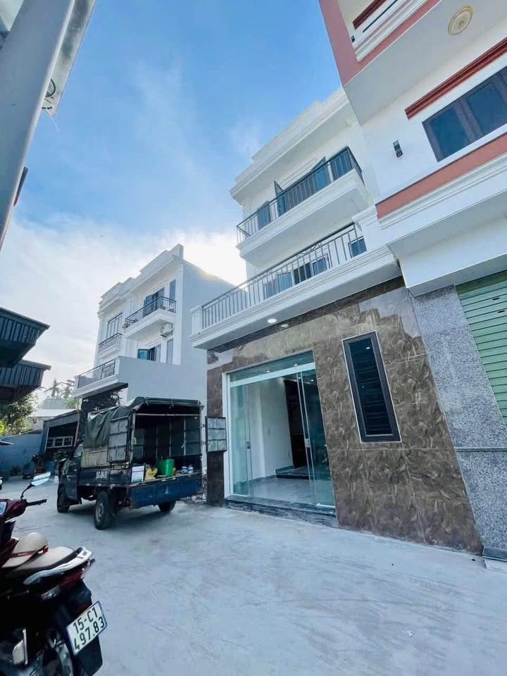 Nhà 3 tầng độc lập tại Đoàn Tiến, Hải Phòng 60m² giá 2.45 tỷ - Tiện nghi đầy đủ, sẵn sàng vào ở!
