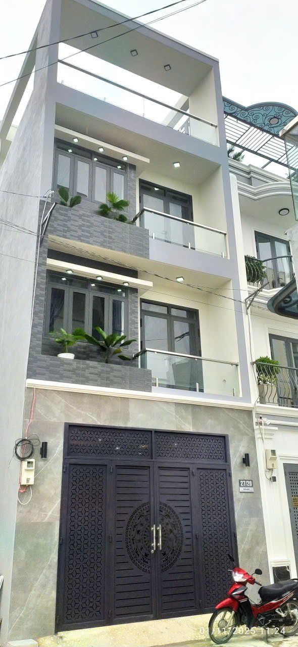 Nhà riêng Hóc Môn 90m² giá 6.8 tỷ - Sổ hồng riêng, hoàn công đầy đủ!