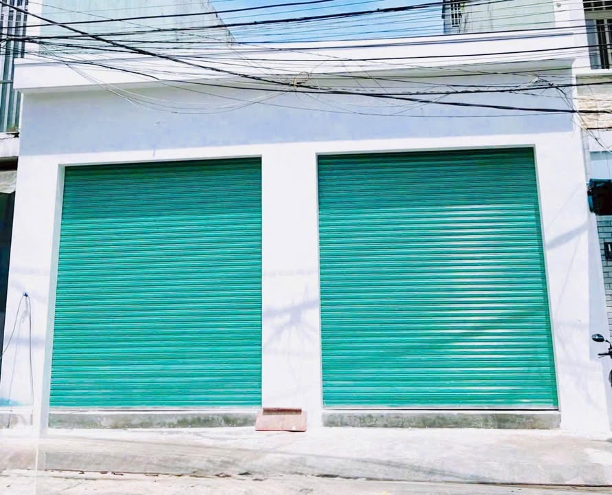 Nhà hẻm 6m Tân Hương 144m² giá 16.5 tỷ - Tiện ích đầy đủ, xây mới ngay!