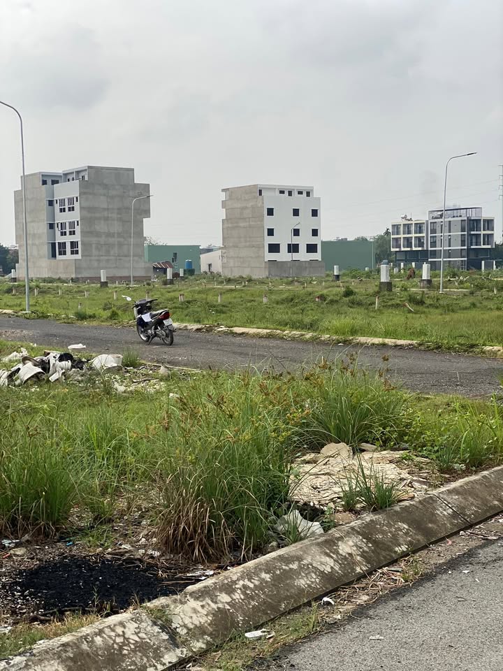 Đất phân lô Ngô Chí Quốc, Tam Bình, 51m² - Giá chỉ 3.184 tỷ, sổ hồng chính chủ!