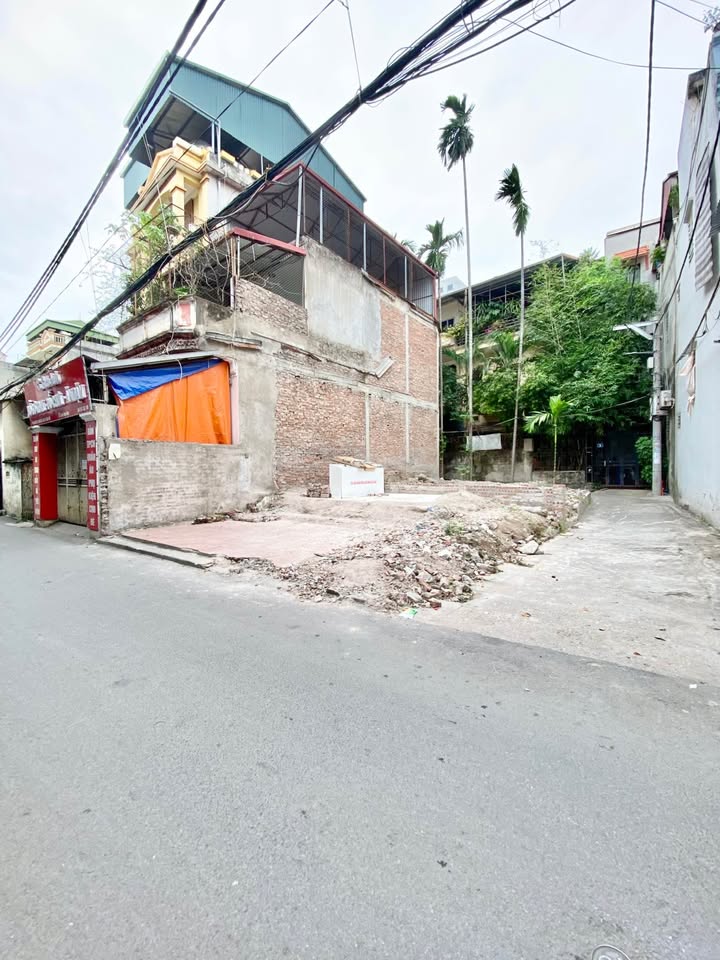 Nhà riêng Lai Xá Hoài Đức 42m² giá 6.35 tỷ - Lô góc ô tô vào tận nơi!