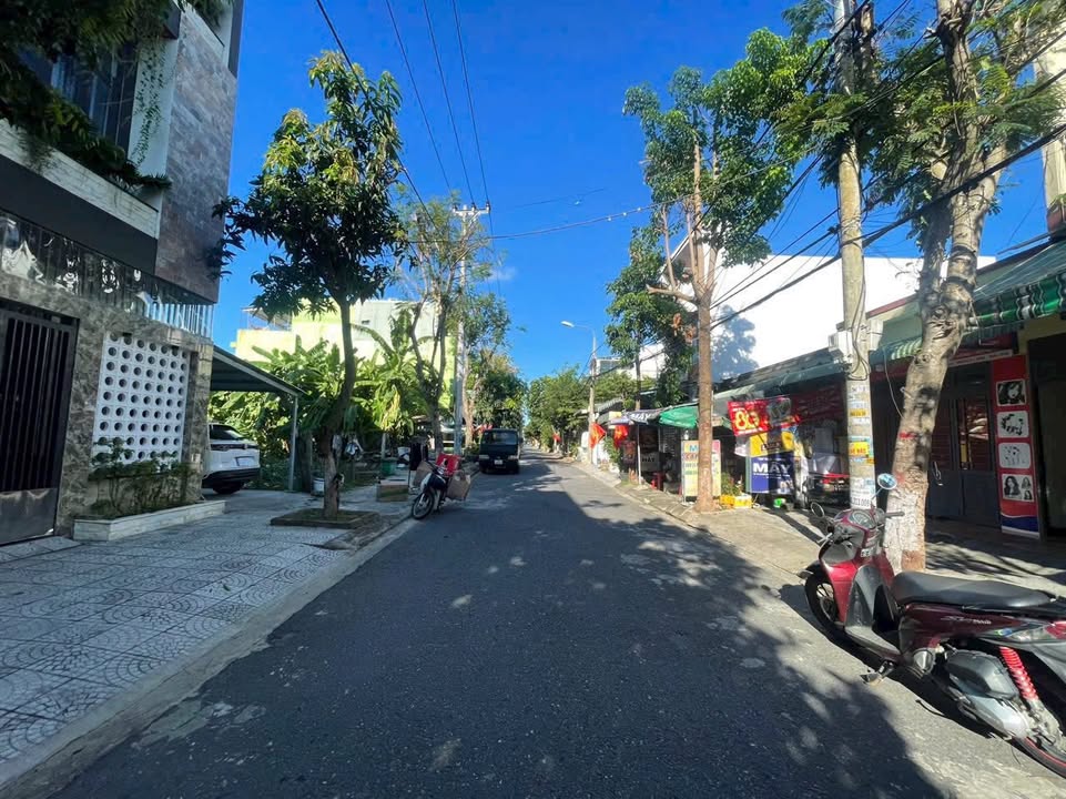 Đất nền Đường Nguyễn Đức Thiệu, Hoà Thọ Đông 100m² giá 5.6 tỷ - Vị trí đẹp, tiện ích xung quanh