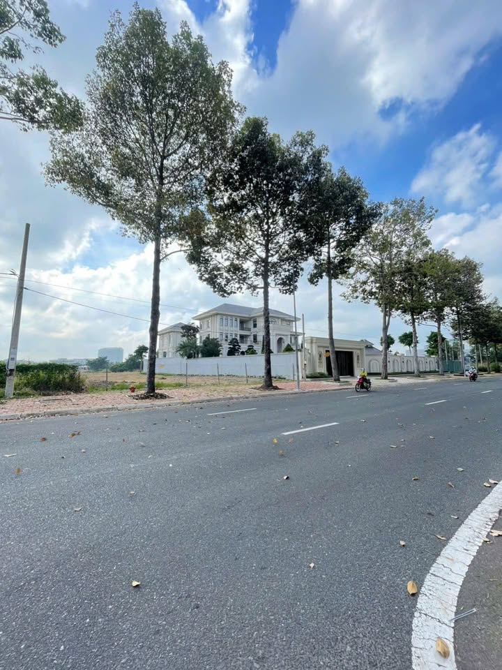 Bán lô biệt thự 377m² mặt tiền Đại Lộ Hùng Vương - Đầu tư sinh lời ngay!