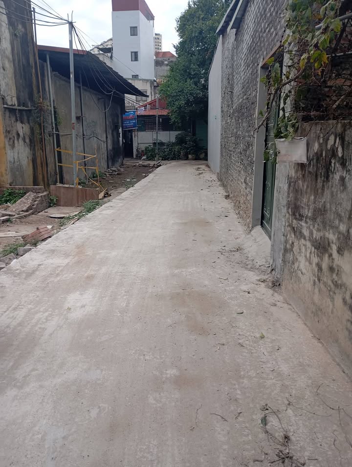 Đất nền Tả Thanh Oai 59m² giá 2.32 tỷ - Mặt tiền 4.1m, ô tô vào tận nơi!