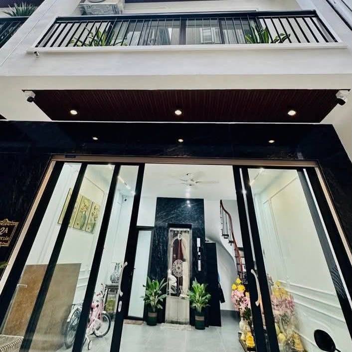 Nhà phố Văn Tiến Dũng Từ Liêm 34m² giá 6 tỷ - Thiết kế hiện đại, sẵn sàng ở!