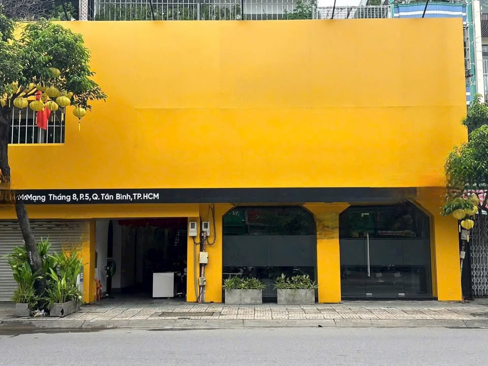 Mặt tiền Cách Mạng Tháng 8 Tân Bình 7,5m - Chỗ thuê lý tưởng cho kinh doanh!