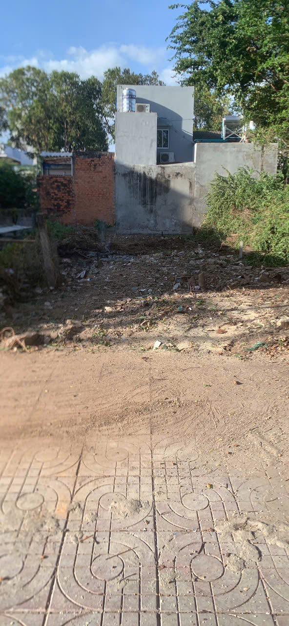 Đất thổ cư đường Ngô Gia Khảm, Thanh Hải, Phan Thiết 80m² giá 1.95 tỷ - Sổ hồng sẵn, thương lượng tốt!