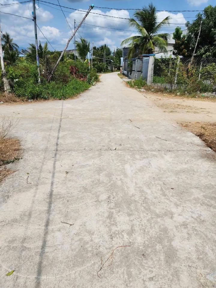 Nhà riêng Cam Thành Bắc - 166m² giá 1.75 tỷ - Gần biển, ô tô vào tận nơi!