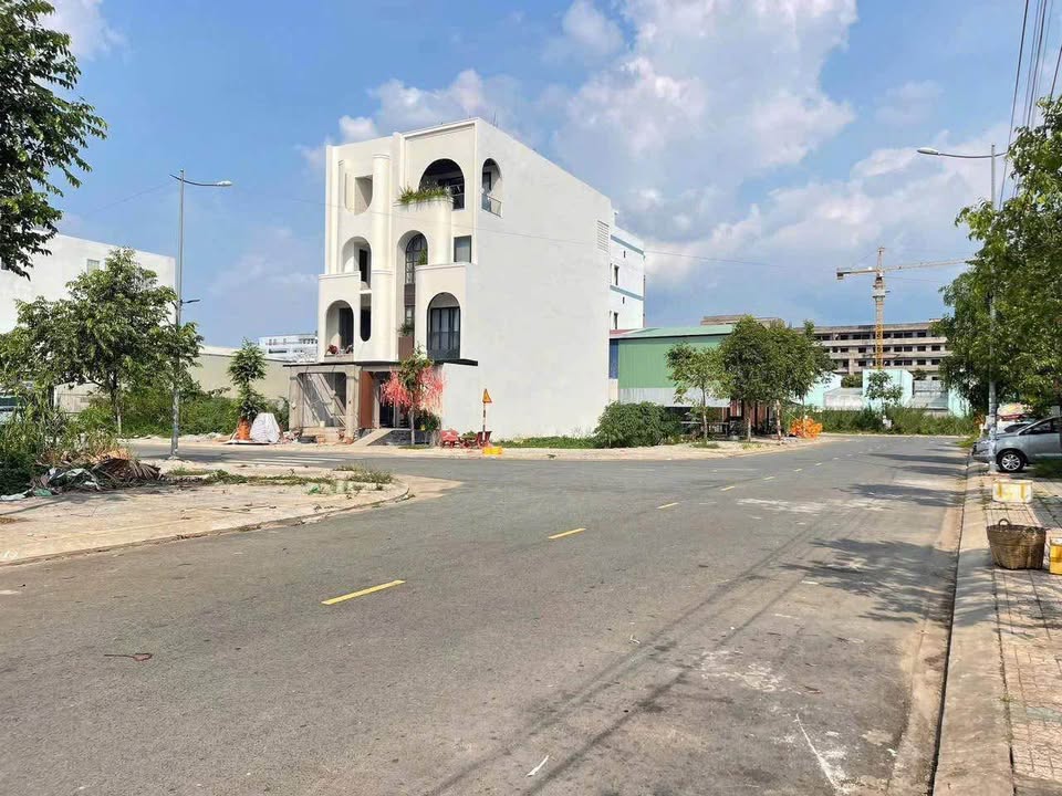 Nhà phố Tân An, Ninh Kiều 110m² giá 5.3 tỷ - Vị trí đẹp kinh doanh sầm uất!