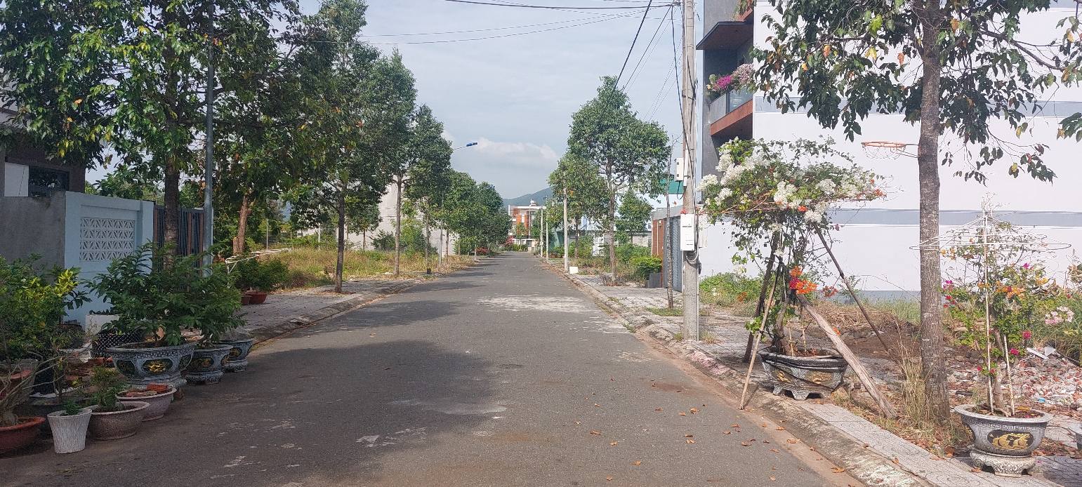Đất nền Hòa Long Bà Rịa 112m² giá 2.37 tỷ - Đường nhựa vỉa hè khu dân cư