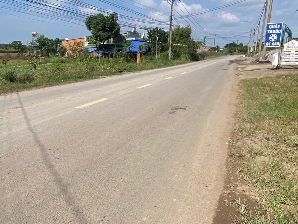 Đất nền xã Ngọc Định, Định Quán 343m² giá chỉ 1 tỷ - Đầu tư sinh lời tuyệt vời!