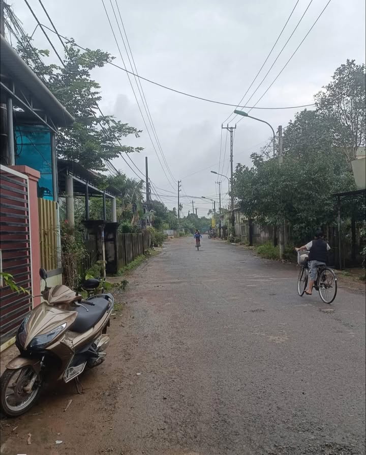 Nhà đẹp đường Phạm Văn Đồng Gio Linh 140m² giá 1.6 tỷ - Sổ đỏ chính chủ!