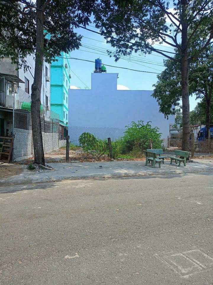 Lô đất đẹp KDC P5, TP Tân An 167m² giá 3.3 tỷ - Đầu tư sinh lời đa dạng!