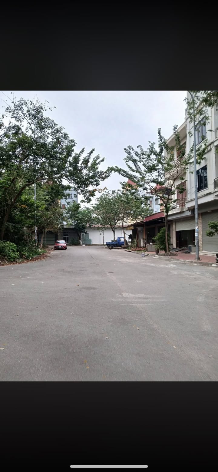 Nhà 3 tầng Trang Hạ Từ Sơn 93m² giá thỏa thuận - Vị trí đẹp gần trường đại học!