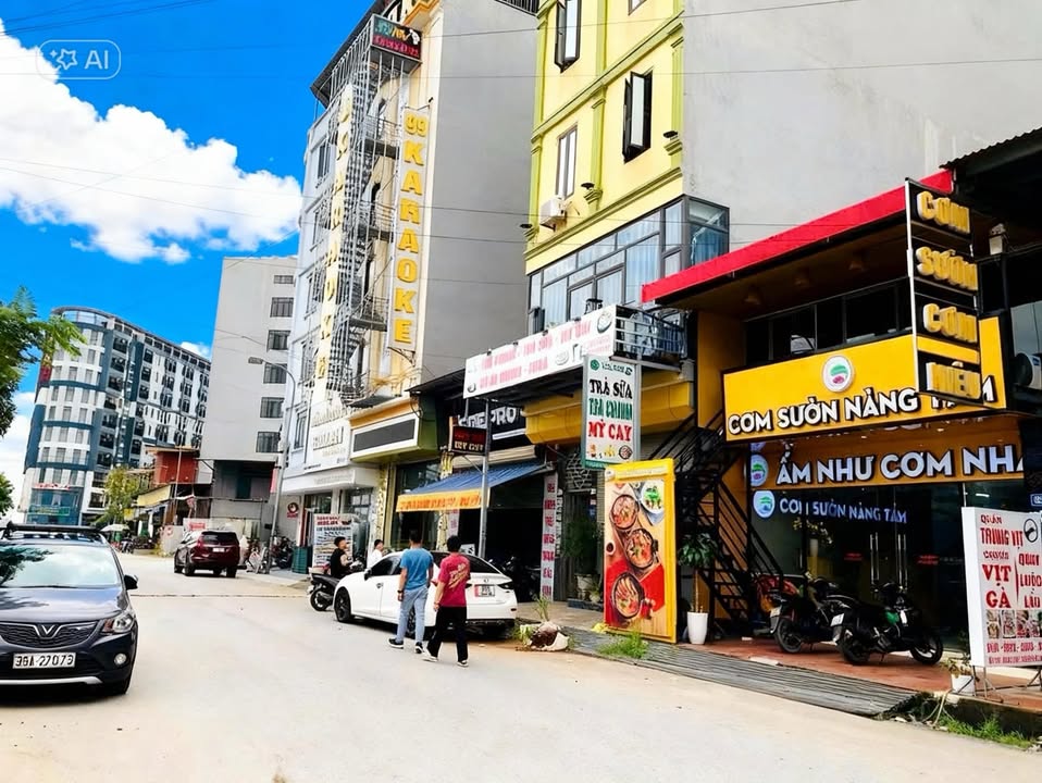 Nhà nghỉ mặt tiền mương Núi Hiểu, Quang Châu 120m² giá 14 tỷ - Đầu tư sinh lời ổn định!