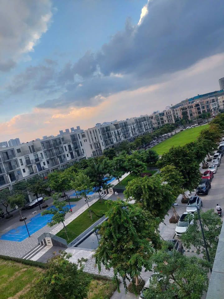 Townhouse The Manor Central Park Hoàng Mai 75m² giá 32 tỷ - An ninh tuyệt đối, đầu tư sinh lời!