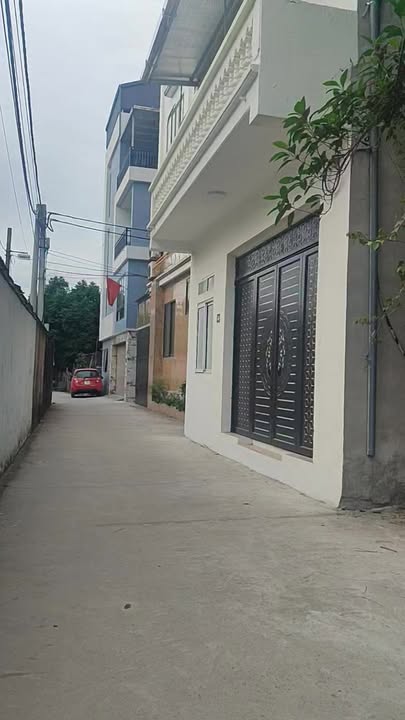Nhà phố Gia Thụy, Long Biên 42m² giá 9 tỷ - Ô tô vào tận nơi!